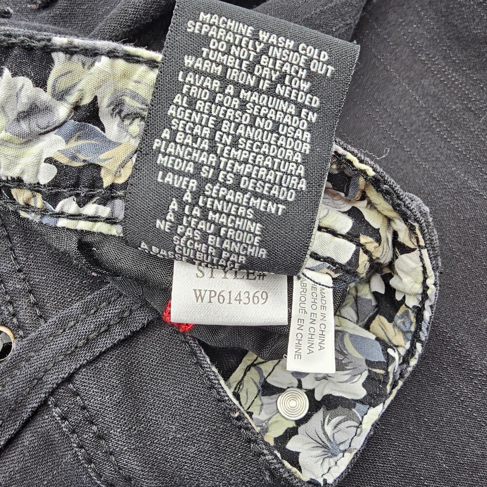 Royalty By YMI Womans size 12 Black Denim Jeans Embellished Pockets Flare Legs - Picture 8 of 9
